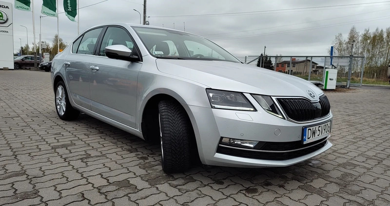 Skoda Octavia cena 63900 przebieg: 171500, rok produkcji 2018 z Gryfice małe 211